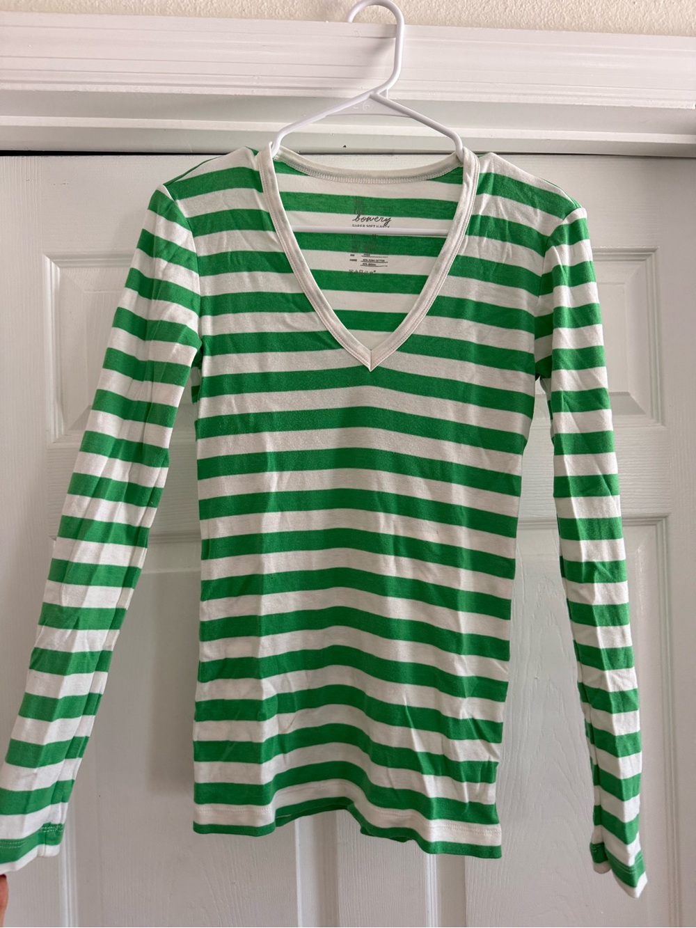 GAP Green and White Striped V-Neck Long Sleeve Tee